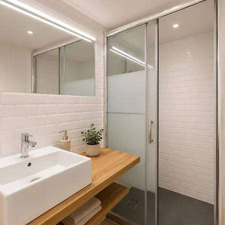 Boutique 1 Bedroom In 2 Paris