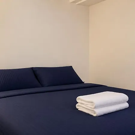 Boutique 1 Bedroom In 2